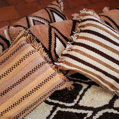 Almohadón de lana técnica telar (40x50cm)