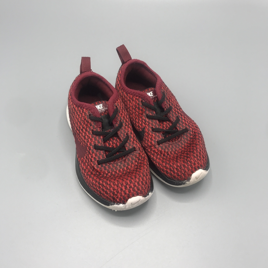 Segunda Selección - Zapatillas Nike Talle 26 (18 cm largo) rojo y negro