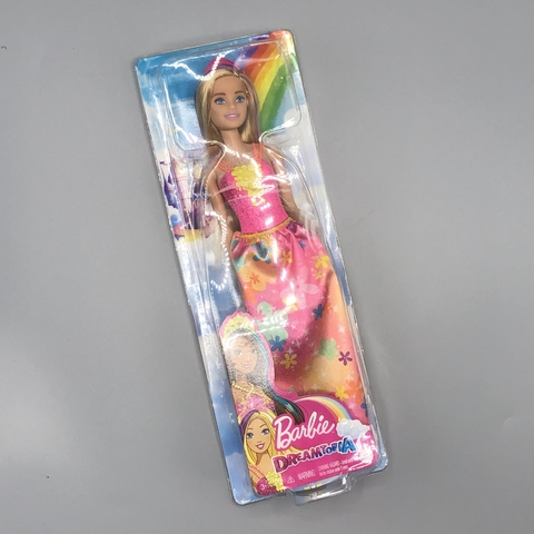 Muñeca Barbie NUEVA Dreamtopia