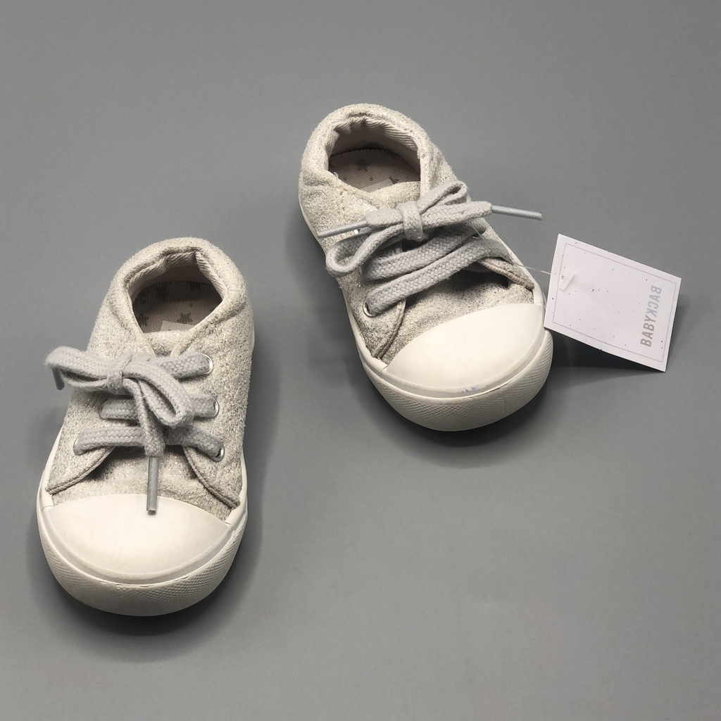 Segunda Selección - Zapatillas Mimo Talle 19 AR (12,5cm suela) blancas  brillo
