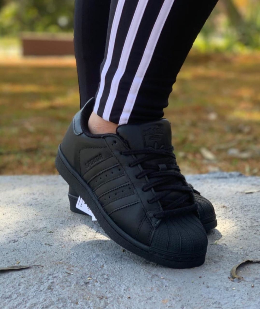 adidas super star todo preto