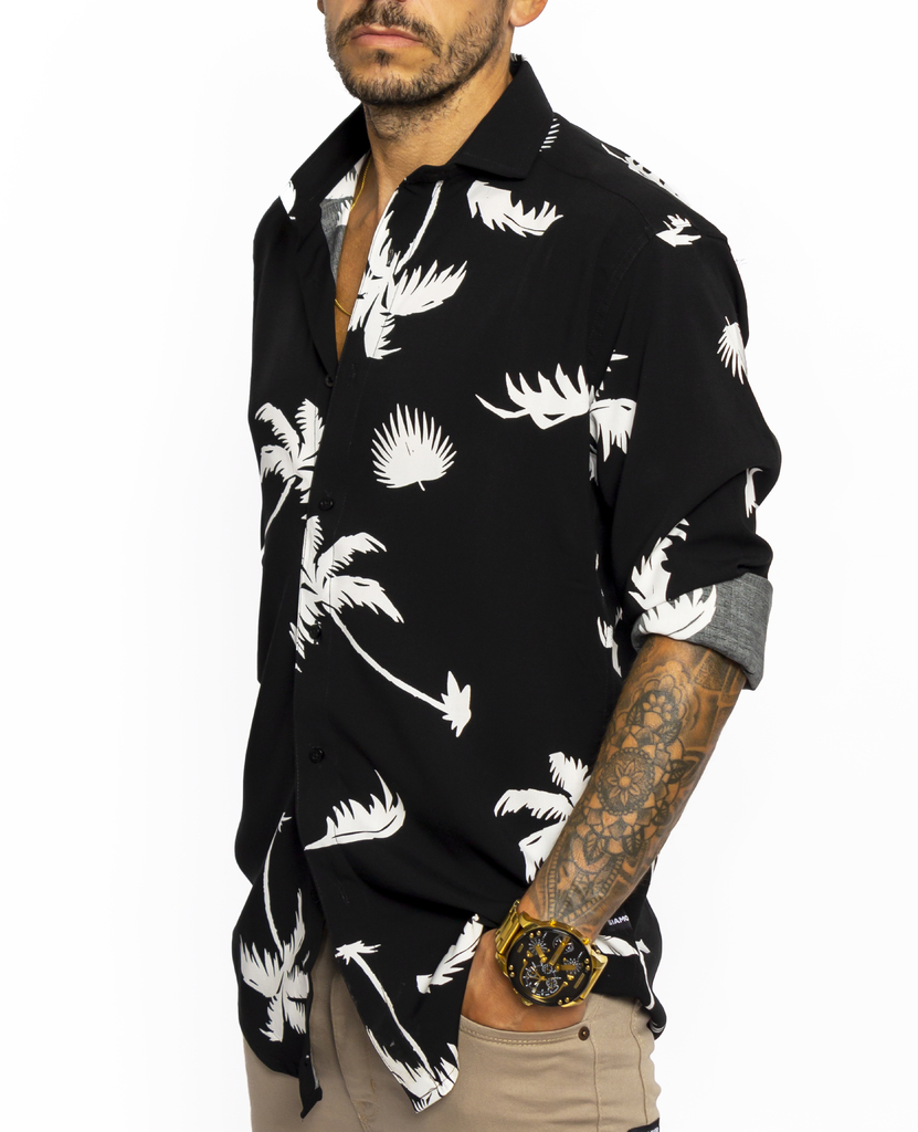 Camisa negra con palmeras blancas Outlet