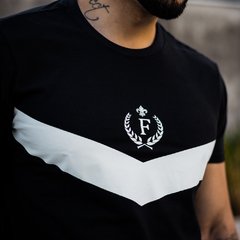 T-Shirt - Select Black na internet