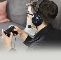 AURICULAR HYPERX CLOUD CHAT PS4 en internet