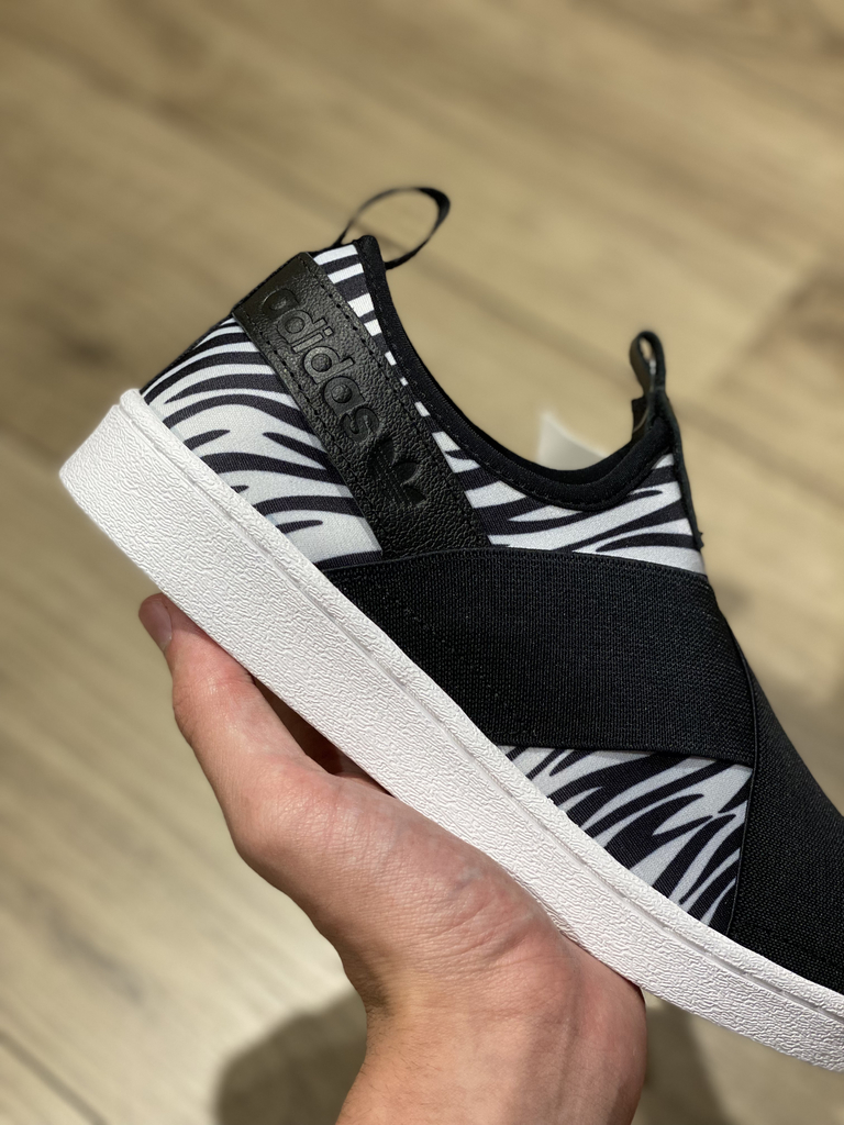 adidas slip on zebra