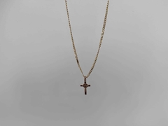 Corrente groumet 2mm com pingente cruz com Cristo 1mm banhada a ouro 18k na internet