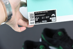 Imagem do Nike SB Dunk Low "Pro J Pack Black Pine Green"