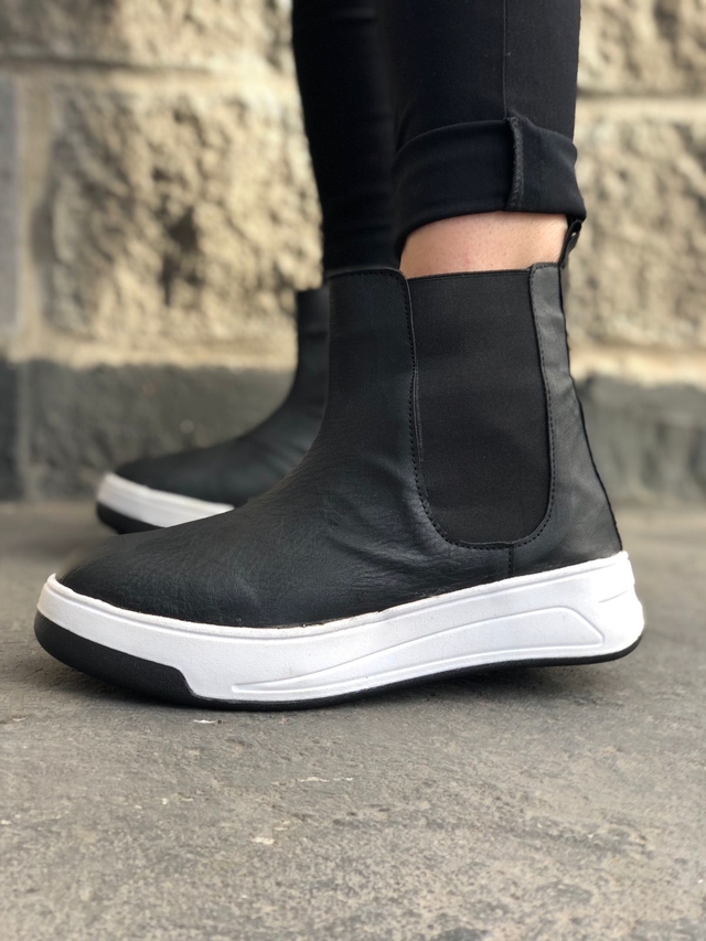 Zapatilla Botineta Mujer Elastizada Negro
