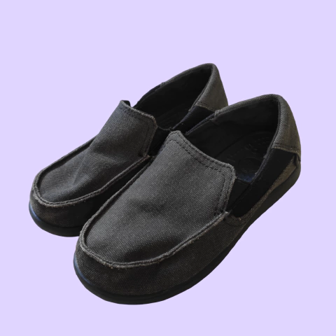 Zapatos de lona tipo panchas Crocs - 31