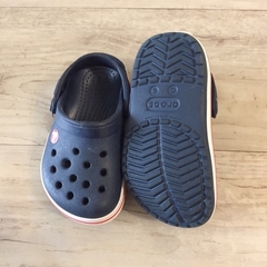 Sandalias de goma azul Crocs - C6 (13 cm) en internet