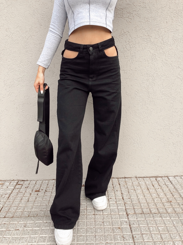 11039) PANTALON DE GABARDINA WIDE LEG CUT OUT (FRIDA)