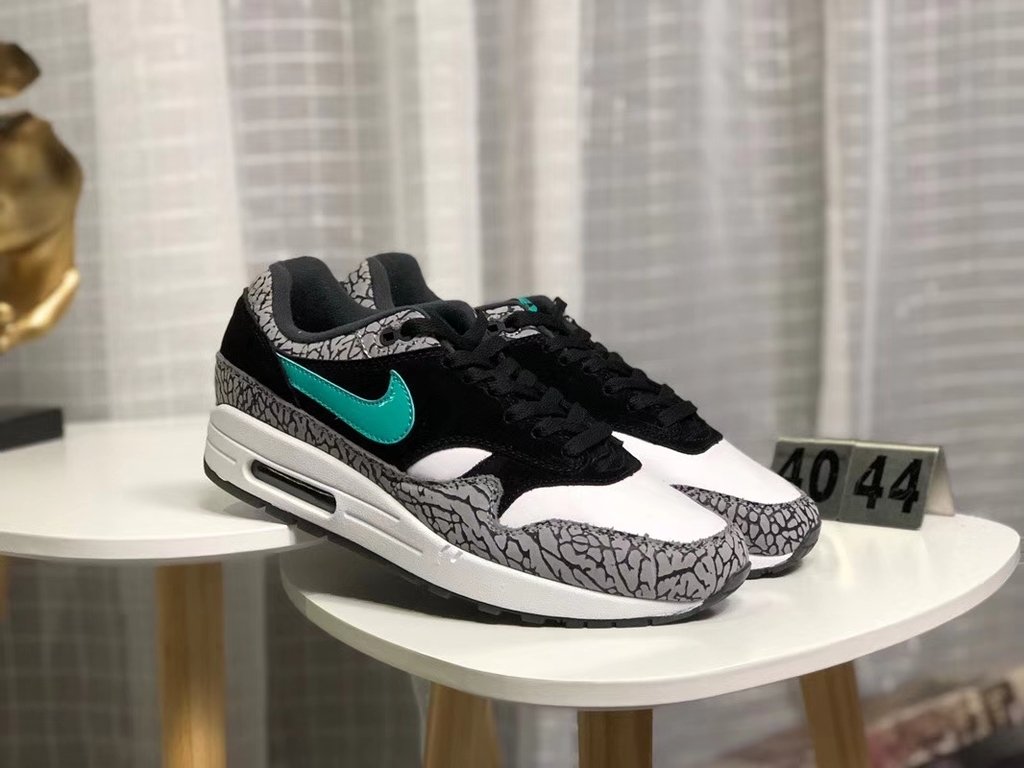 nike air max 1 elephant print