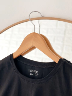 REMERA CROP NEGRO - comprar online