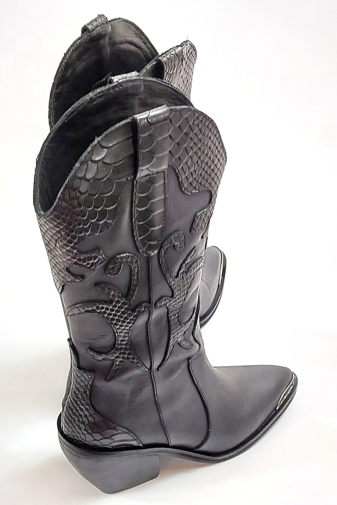 Botas Texanas Caña Alta Detalles Crocco Cuero Quica Casbas