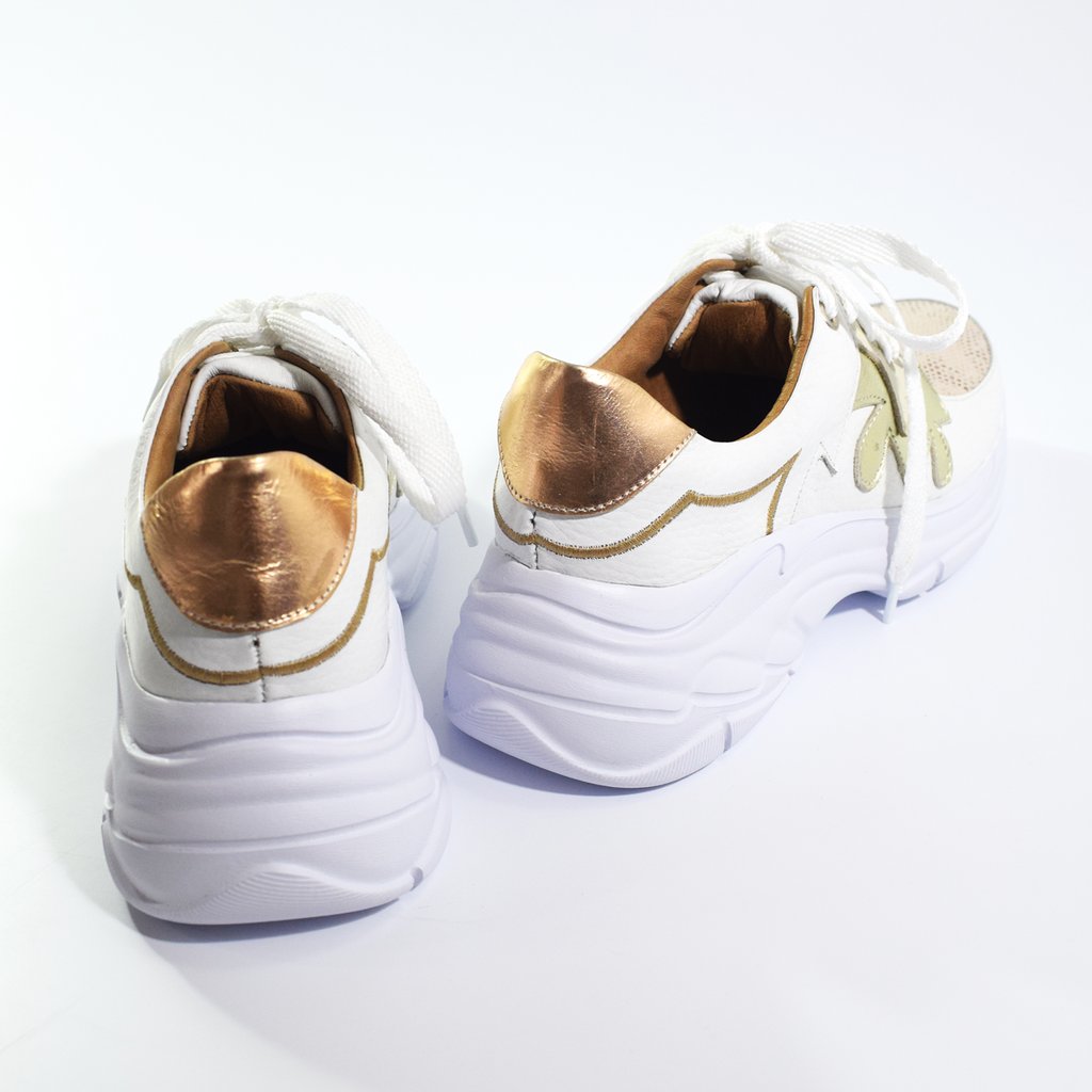 Zapatilla Urbana Plataforma Chuck Blanca Mujer - Zapatillas Urbanas |  Paris.cl