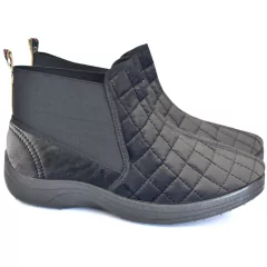 Bota matelasse con elástico liviana -color negro