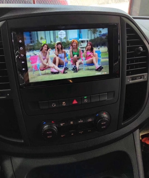 Stereo Multimedia 9" Mercedes Benz Vito / Sprinter / C230 con GPS - WiFi - Mirror Link para Android/Iphone - Audio Trends