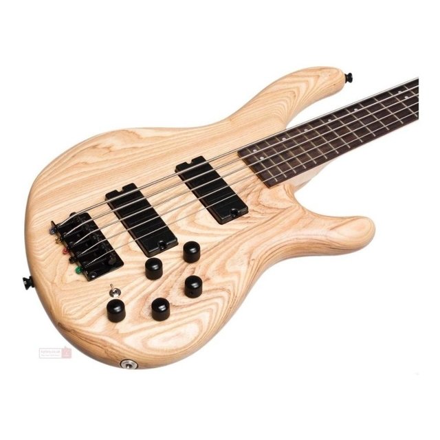 Bajo Cort Action Dlx V 5 Cuerdas Activo As Opn