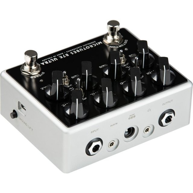 Pedal Darkglass Microtubes B7k Ultra Aux In V2 Bass Preamp