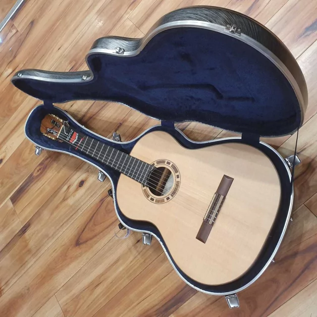Guitarra Criolla La Alpujarra Zagert Luthier Concierto