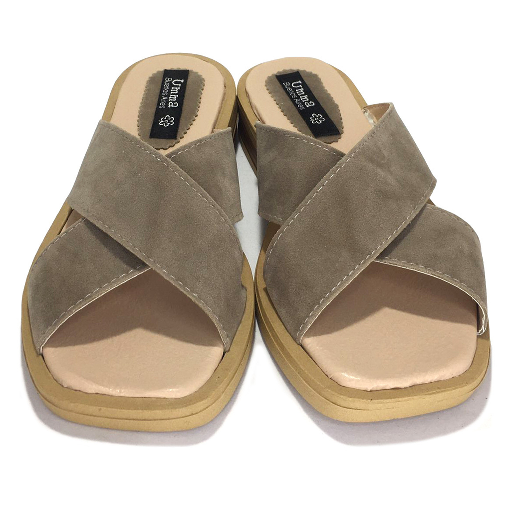 Sandalias de mujer chatitas gamuza