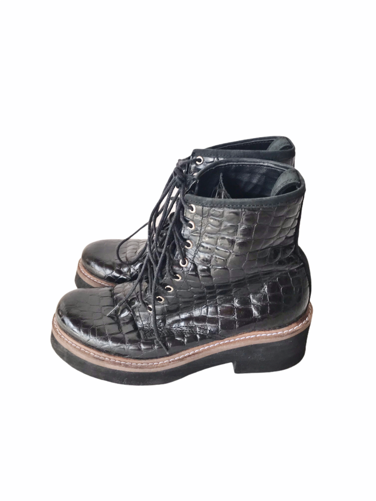 BORCEGOS CLONA NEGRO TALLE 38 - Comprar en DRESS CODE