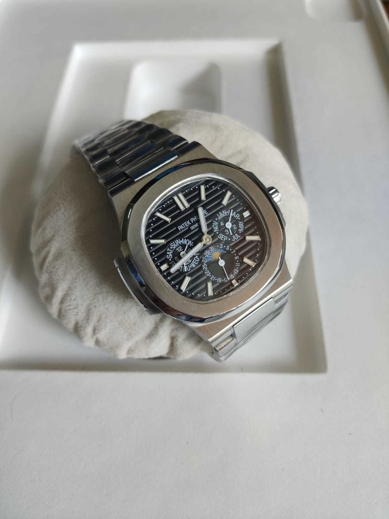 patek philippe preto