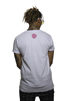 Camiseta Grungetteria Camaleão Branca - Grungetteria | Óculos Alternativo e Hype | Leve 2 e Pague 1
